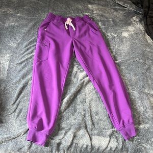 Women’s Figs Jogger Scrubs - Size Small